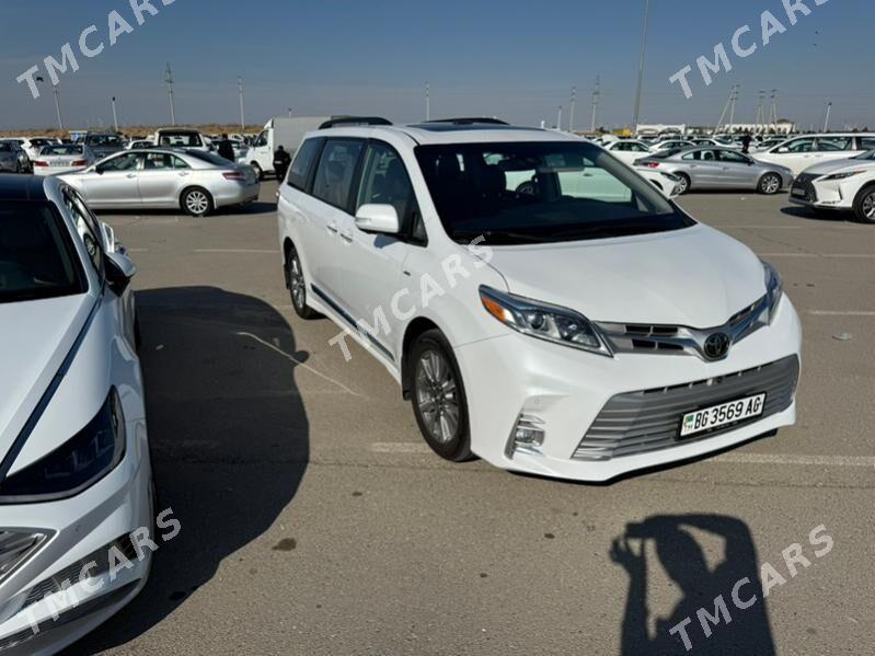 Toyota Sienna 2019 - 525 000 TMT - Ашхабад - img 3