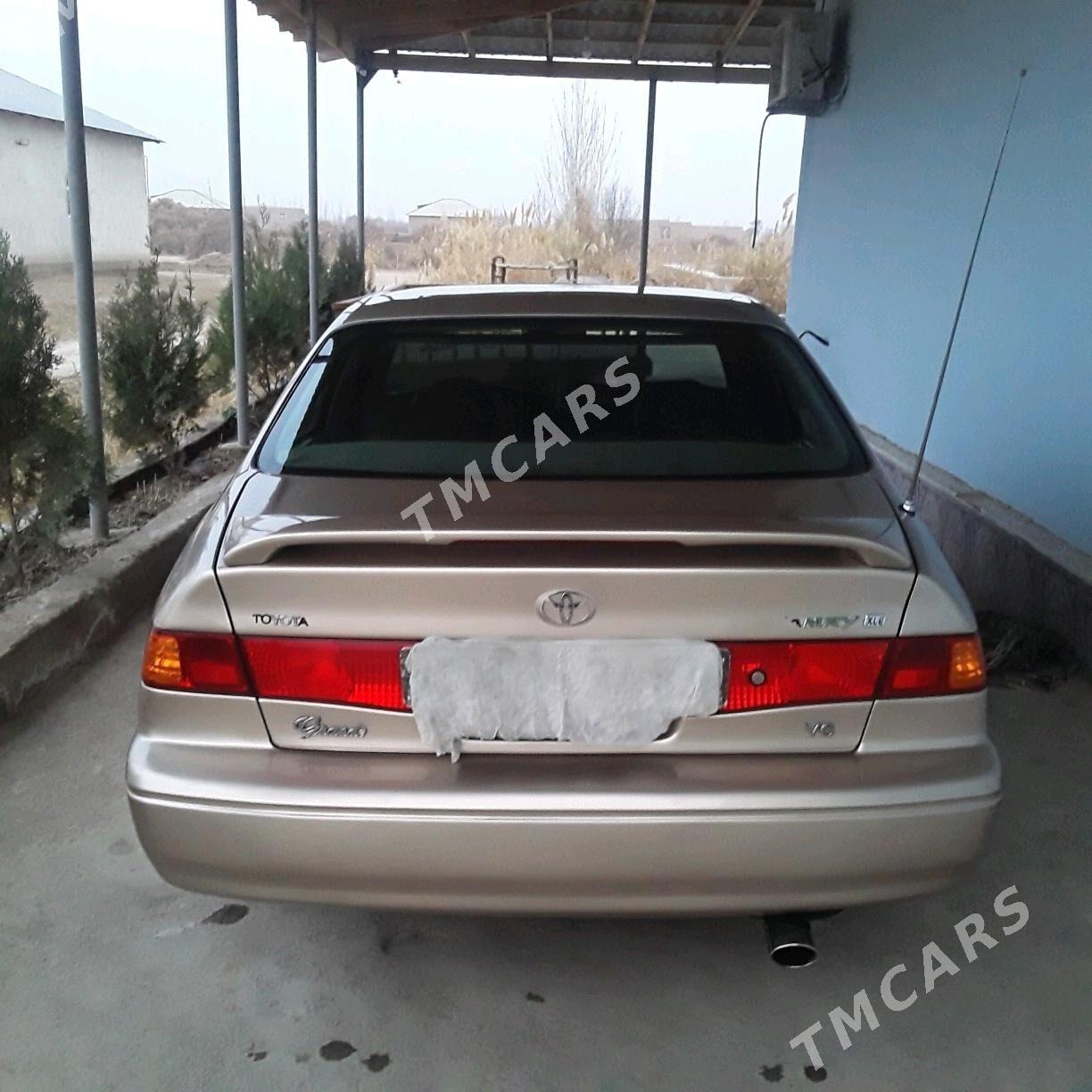 Toyota Camry 2001 - 130 000 TMT - Daşoguz - img 7