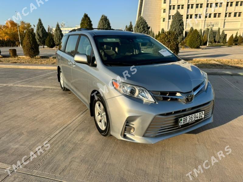 Toyota Sienna 2019 - 370 000 TMT - Дашогуз - img 9