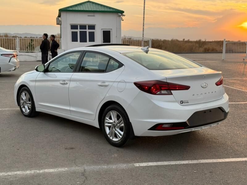 Hyundai Elantra 2020 - 275 000 TMT - Aşgabat - img 7