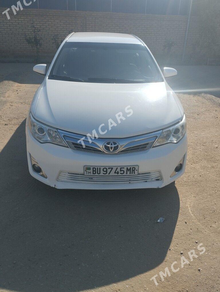 Toyota Camry 2012 - 180 000 TMT - Мургап - img 2