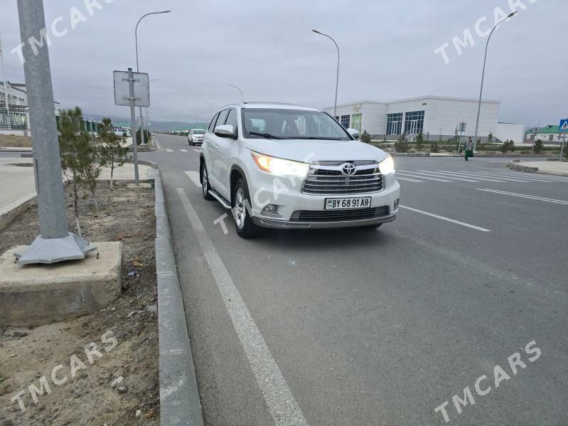 Toyota Highlander 2016 - 350 000 TMT - Бузмеин - img 2