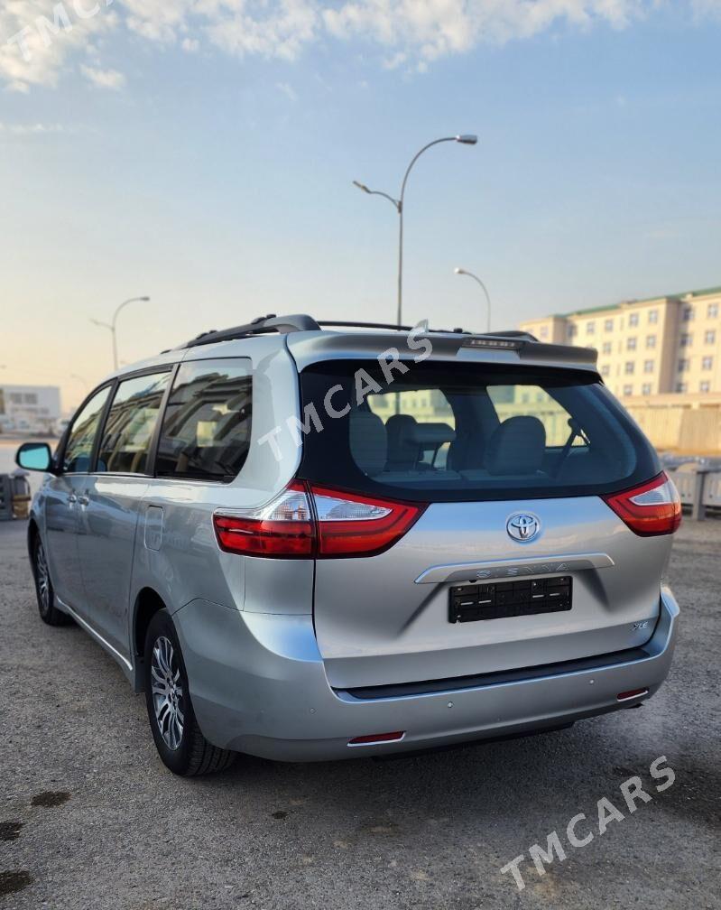 Toyota Sienna 2019 - 400 000 TMT - Мары - img 3