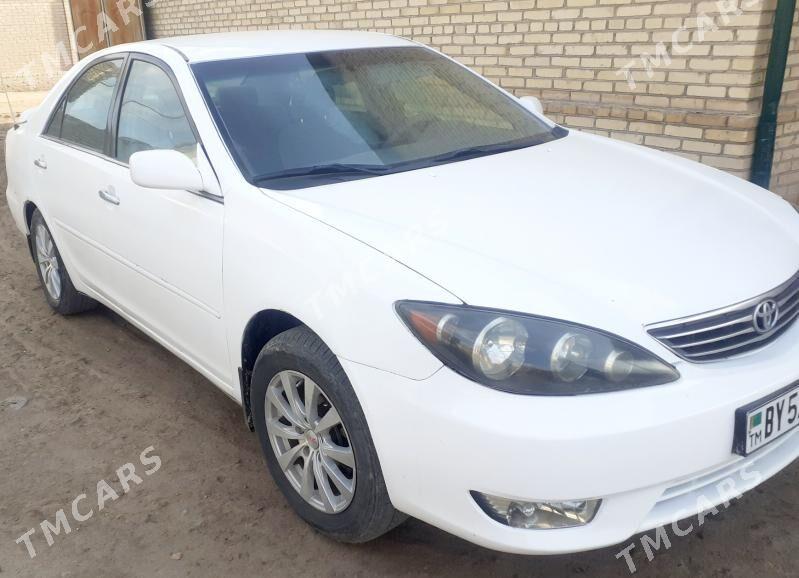 Toyota Camry 2005 - 130 000 TMT - Халач - img 2