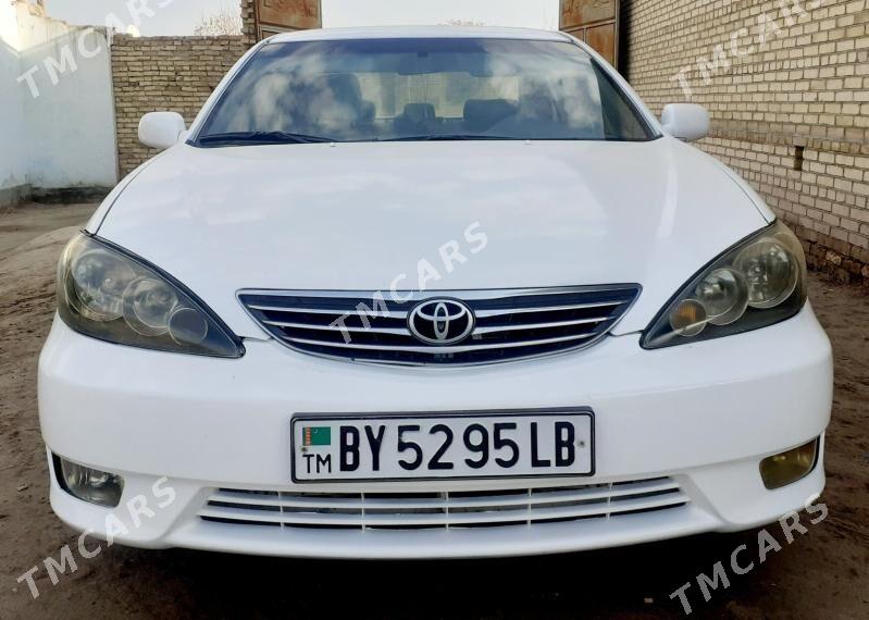 Toyota Camry 2005 - 130 000 TMT - Халач - img 3