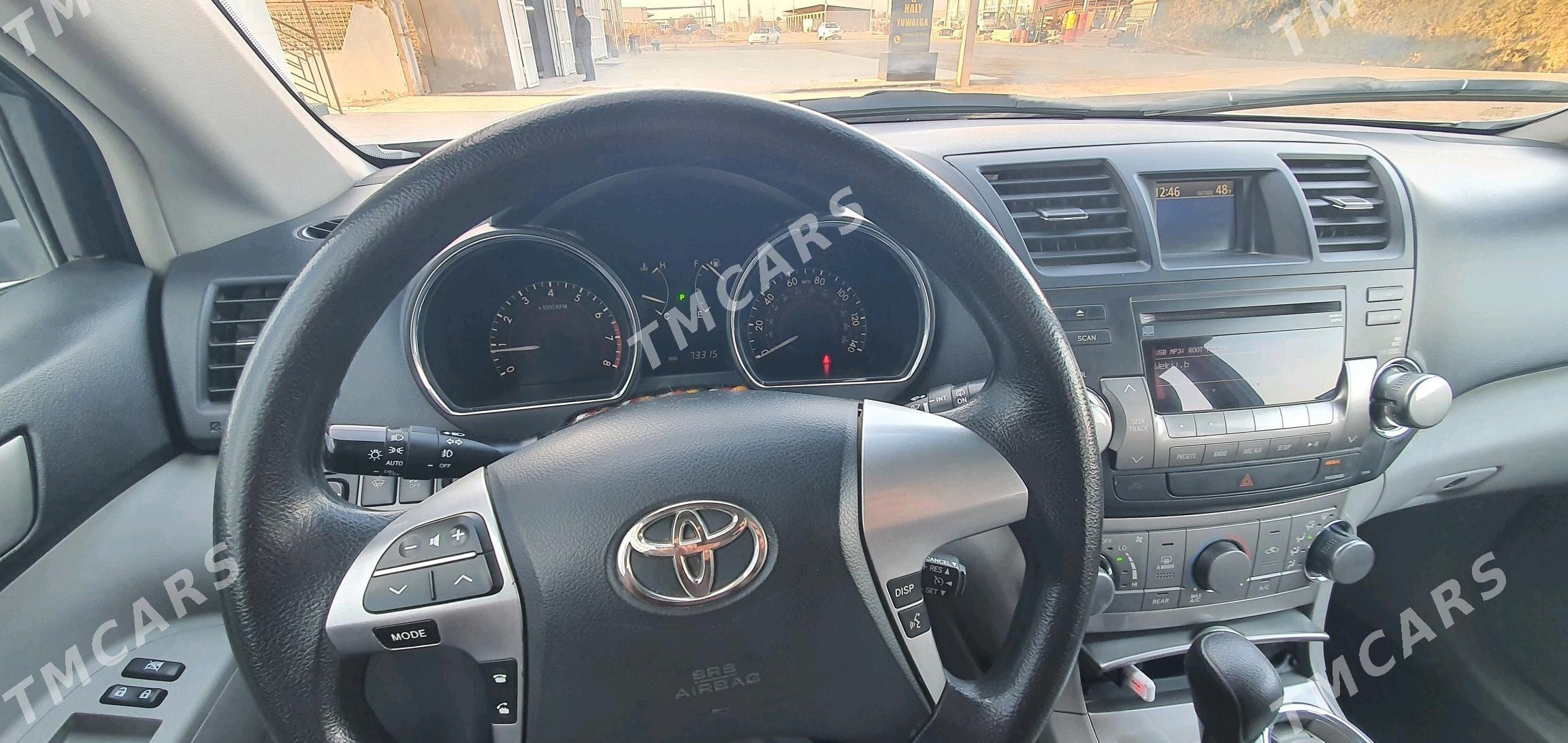 Toyota Highlander 2012 - 280 000 TMT - Векильбазар - img 8