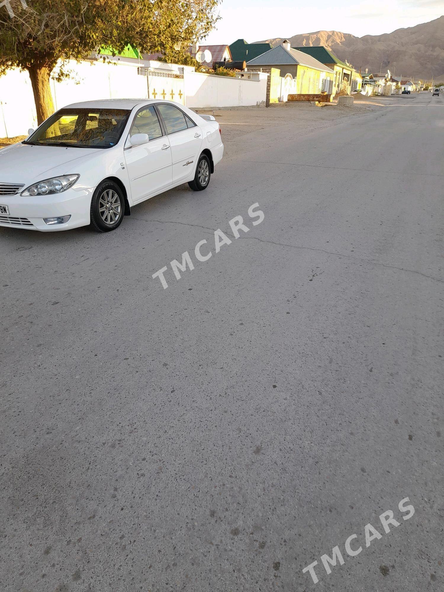 Toyota Camry 2005 - 155 000 TMT - Балканабат - img 4