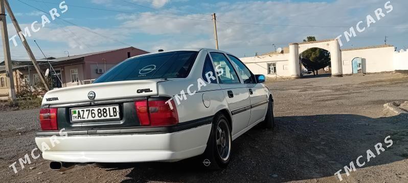 Opel Vectra 1993 - 50 000 TMT - Дянев - img 2