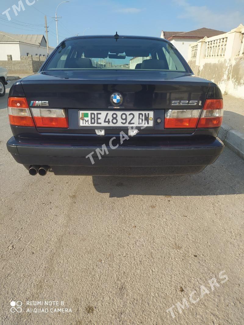 BMW 525 1993 - 50 000 TMT - Эсенгулы - img 5