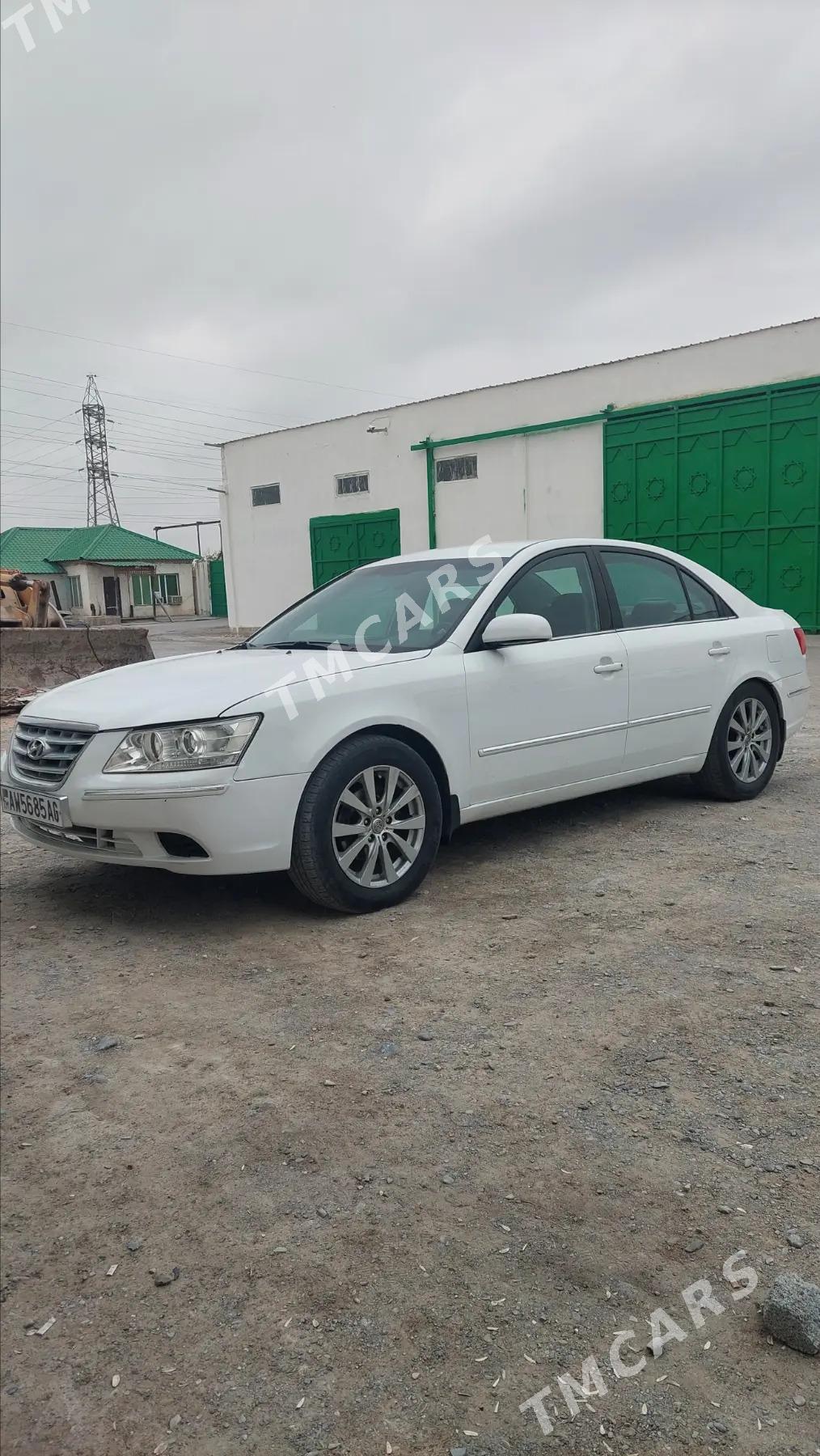 Hyundai Sonata 2009 - 125 000 TMT - 8 мкр - img 4