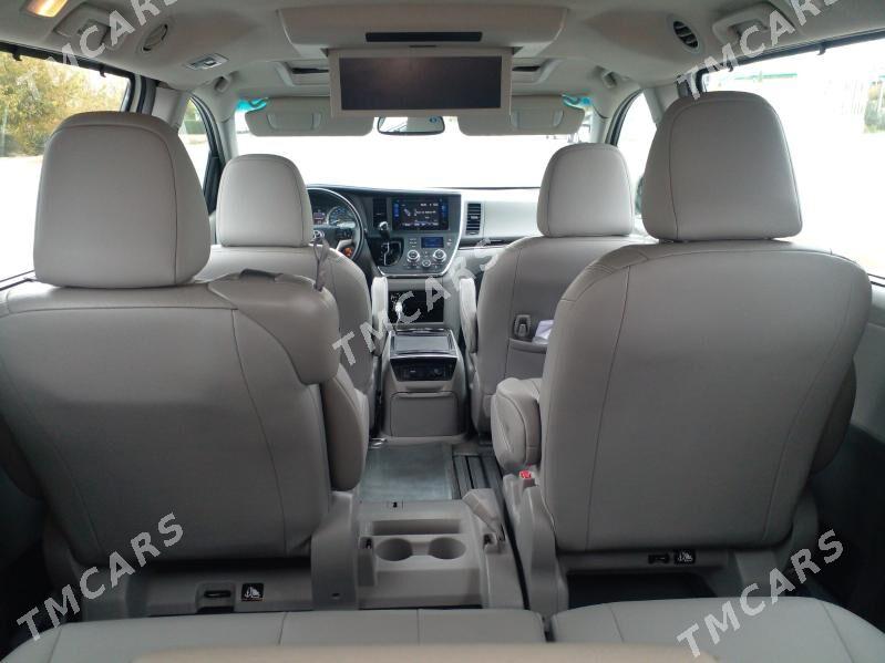 Toyota Sienna 2017 - 355 000 TMT - Aşgabat - img 5