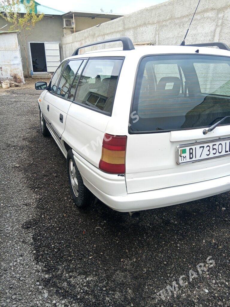 Opel Astra 1996 - 35 000 TMT - Чоганлы - img 2