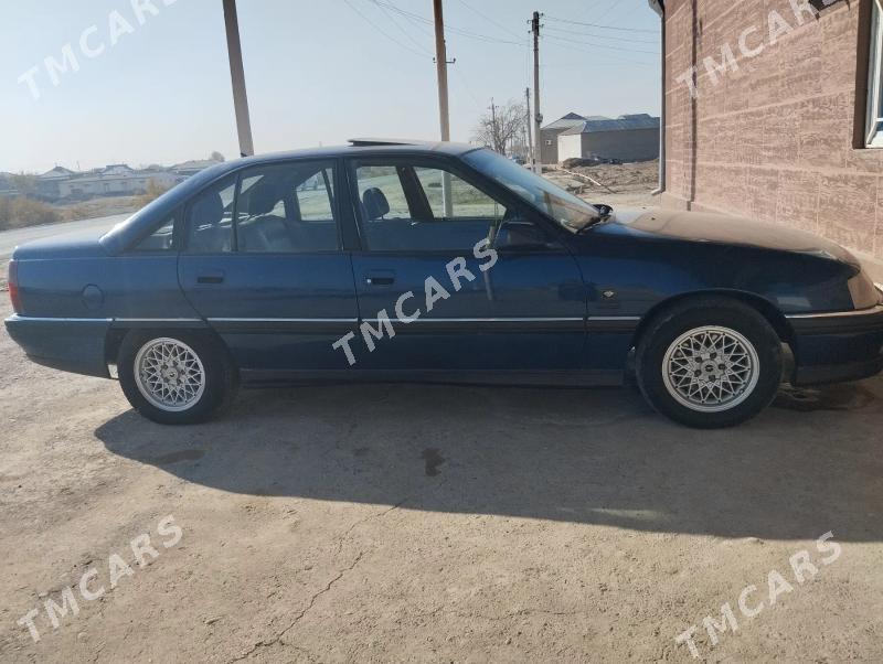 Opel Omega 1992 - 30 000 TMT - Мургап - img 2