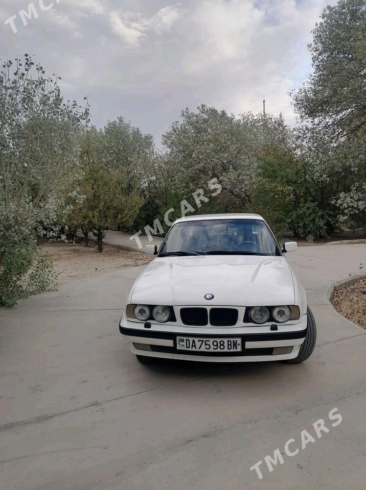 BMW 5 Series 1993 - 50 000 TMT - Балканабат - img 2