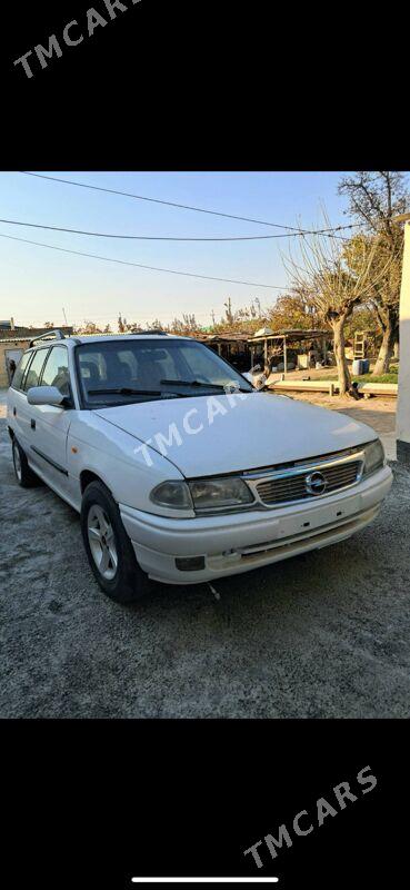 Opel Astra 1996 - 35 000 TMT - Гёкдже - img 3