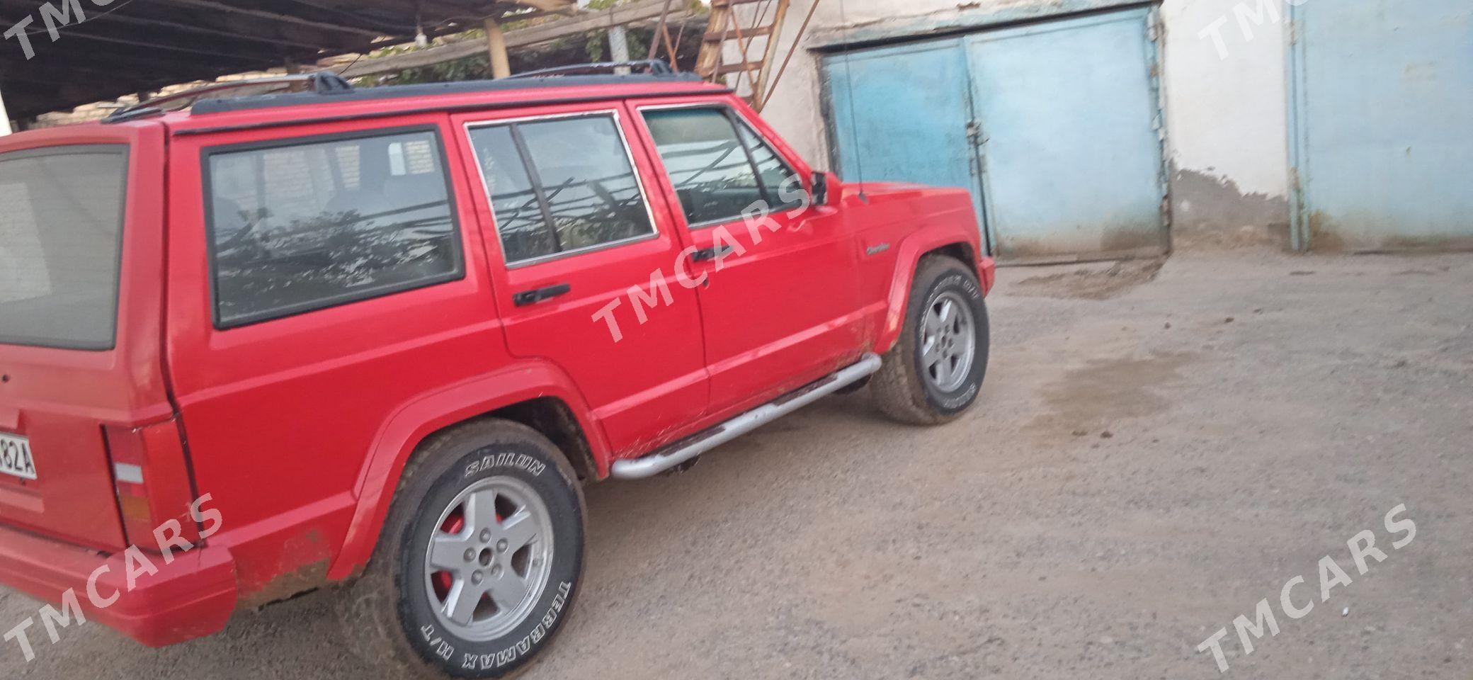 Jeep Cherokee 1993 - 38 000 TMT - Мары - img 3