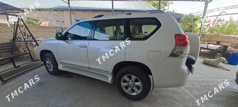 Toyota Land Cruiser Prado 2010 - 500 000 TMT - Magtymguly - img 2