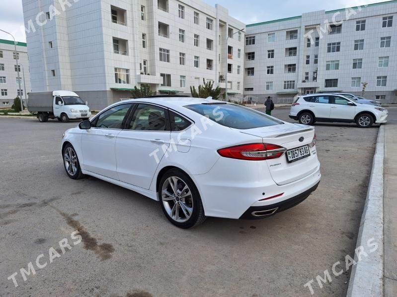 Ford Fusion 2019 - 270 000 TMT - Ашхабад - img 4