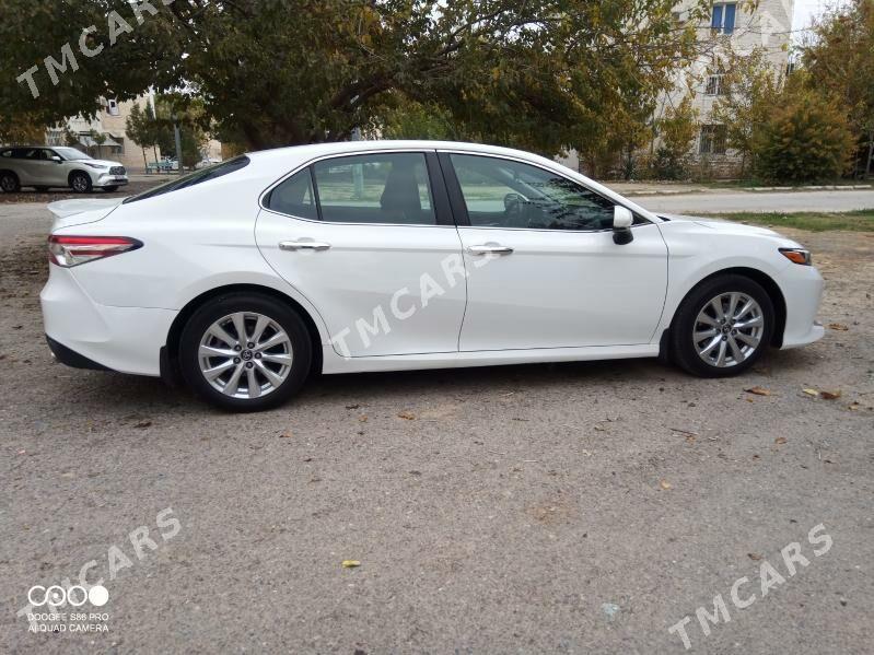 Toyota Camry 2019 - 315 000 TMT - Aşgabat - img 5