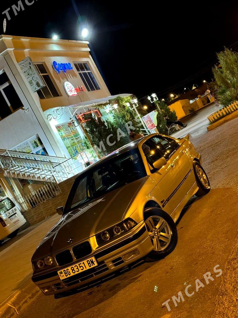 BMW 320 1992 - 40 000 TMT - Balkanabat - img 10