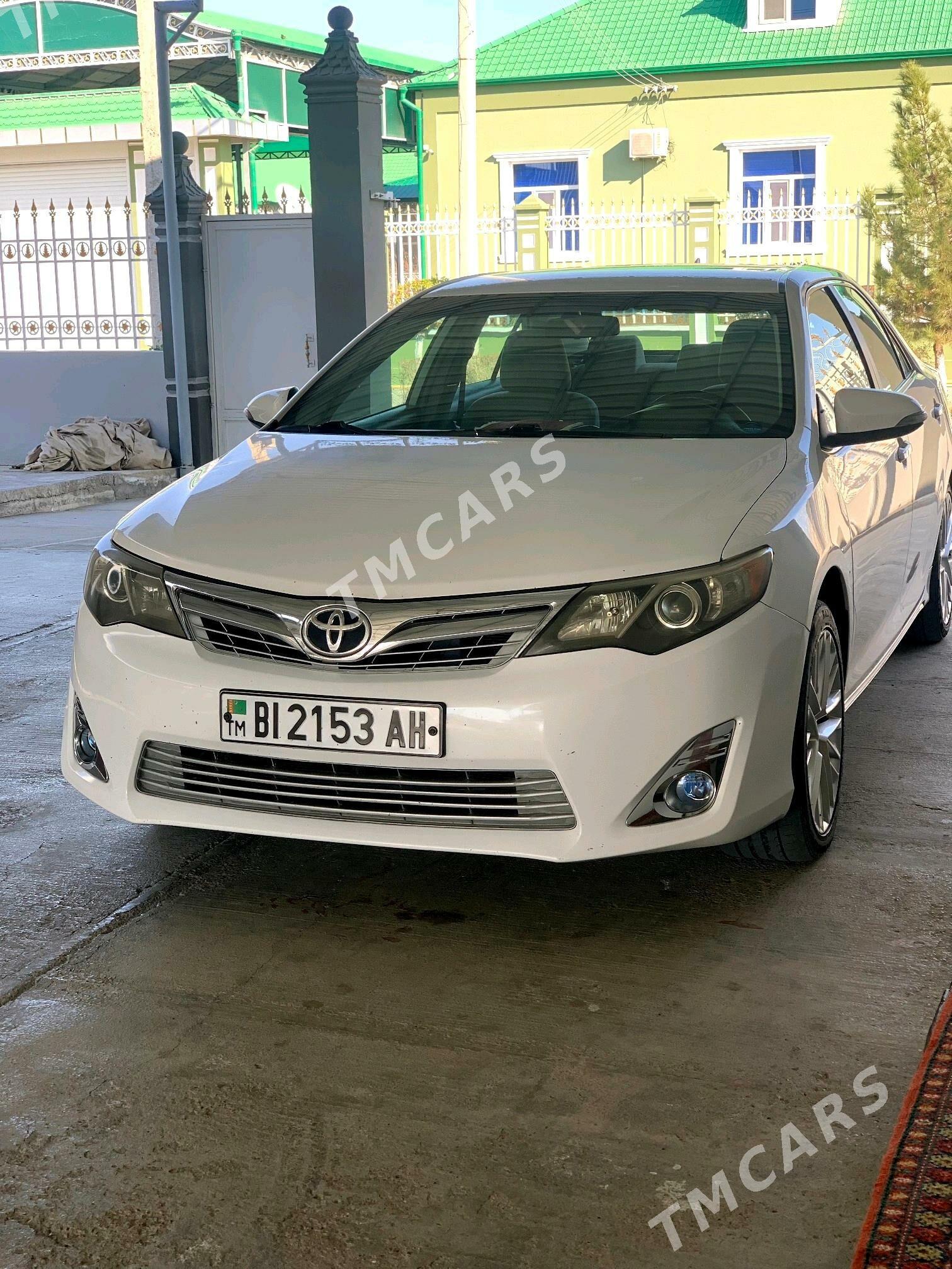 Toyota Camry 2012 - 190 000 TMT - Гёкдепе - img 4