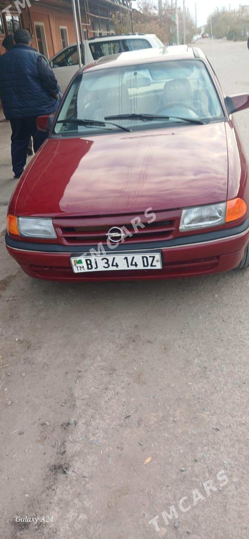 Opel Astra 1993 - 38 000 TMT - Дашогуз - img 3