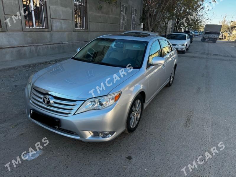 Toyota Avalon 2011 - 300 000 TMT - Дашогуз - img 3