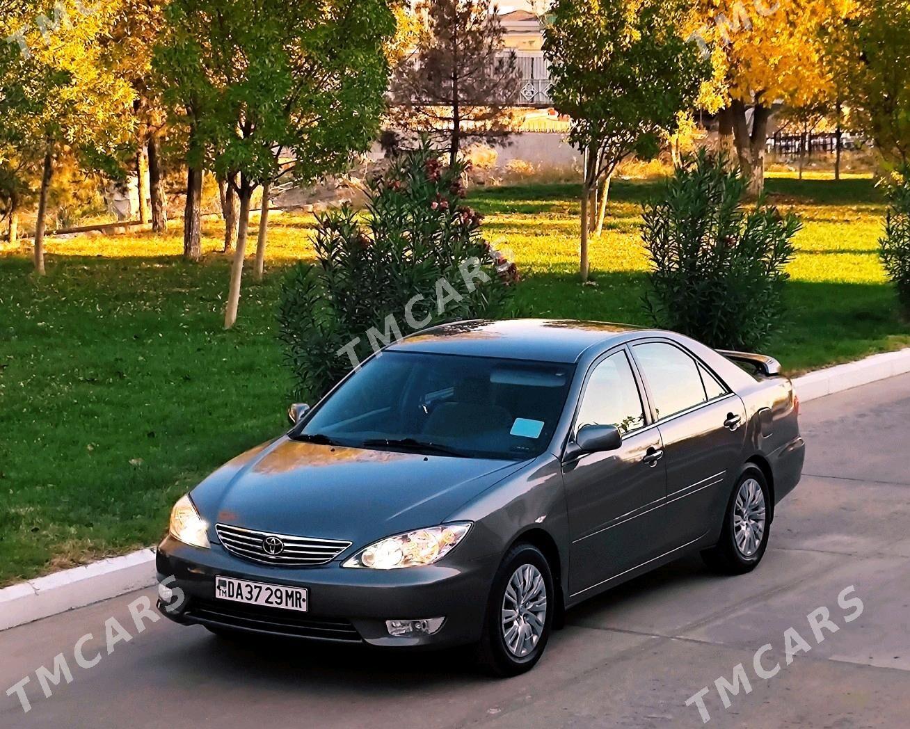 Toyota Camry 2004 - 130 000 TMT - Мары - img 4