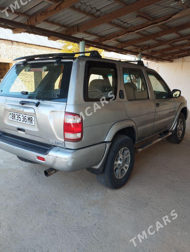 Nissan Pathfinder 2000 - 70 000 TMT - Serhetabat (Guşgy) - img 4