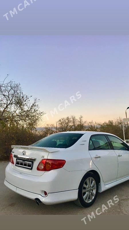 Toyota Corolla 2010 - 130 000 TMT - Балканабат - img 2