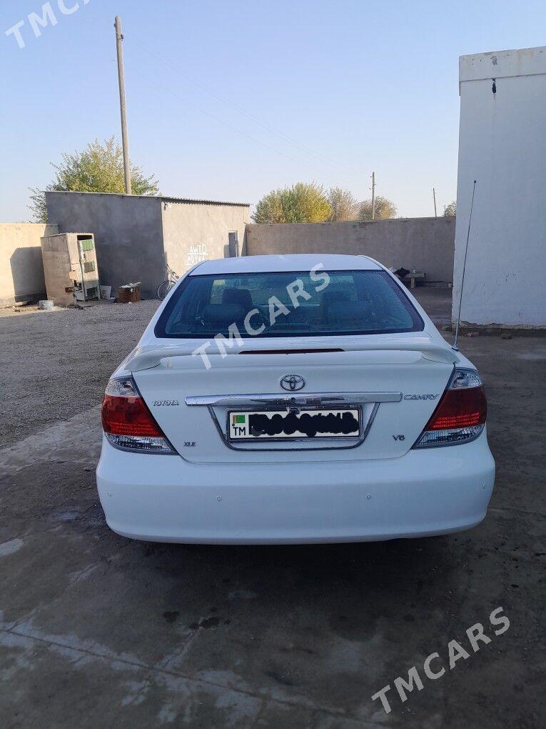 Toyota Camry 2004 - 169 000 TMT - Ёлётен - img 2