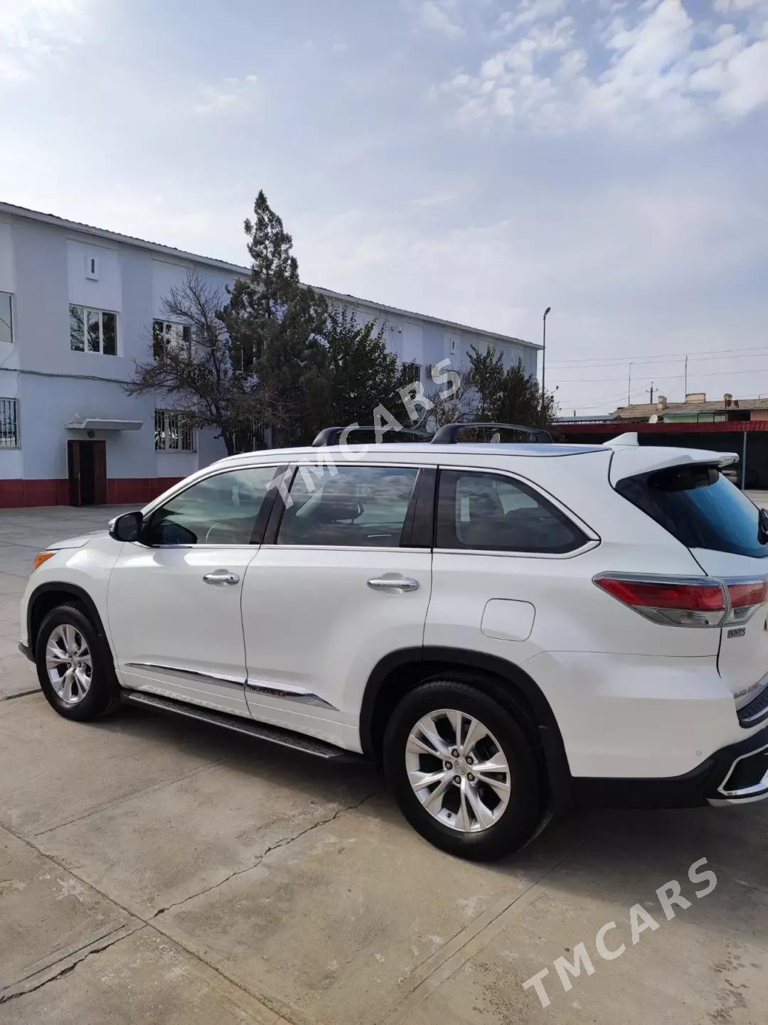 Toyota Highlander 2016 - 400 000 TMT - Türkmenabat - img 2