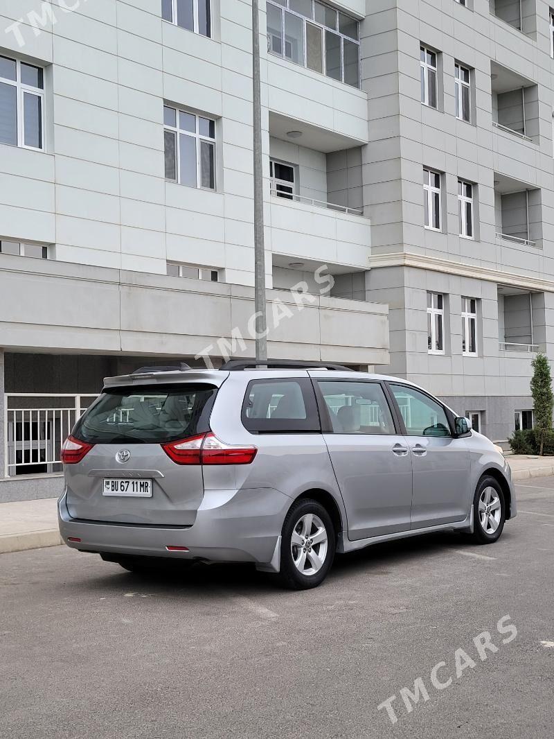 Toyota Sienna 2020 - 343 000 TMT - Мары - img 4