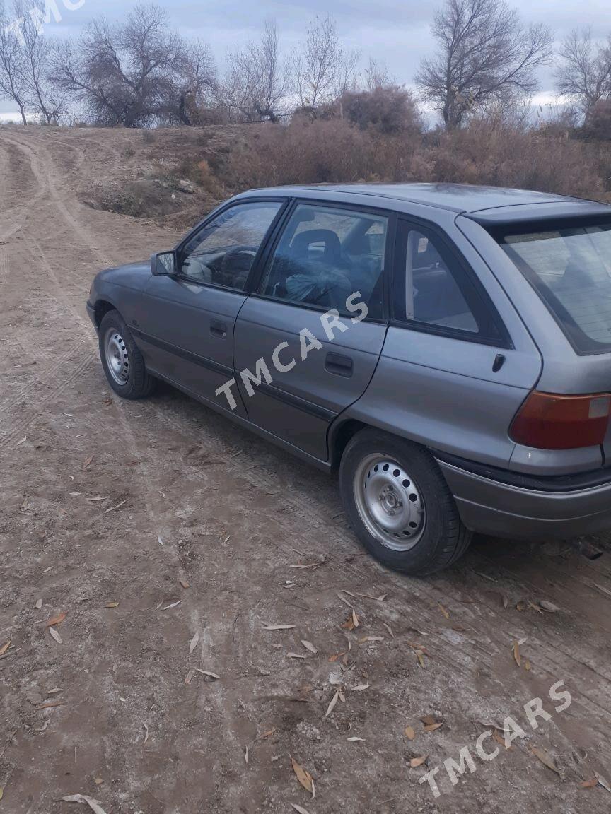 Opel Astra 1993 - 27 000 TMT - Köneürgenç - img 5