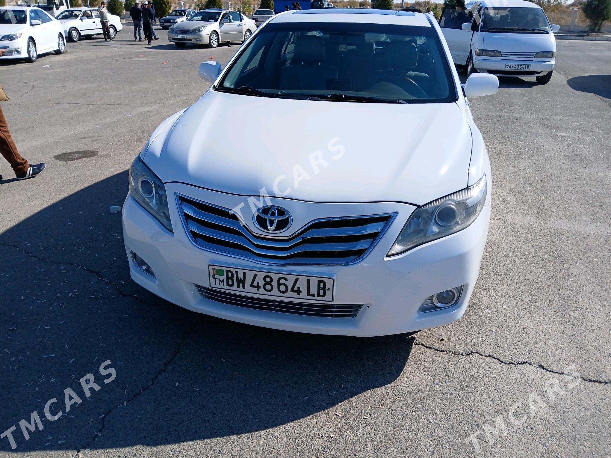 Toyota Camry 2009 - 170 000 TMT - Çärjew - img 2