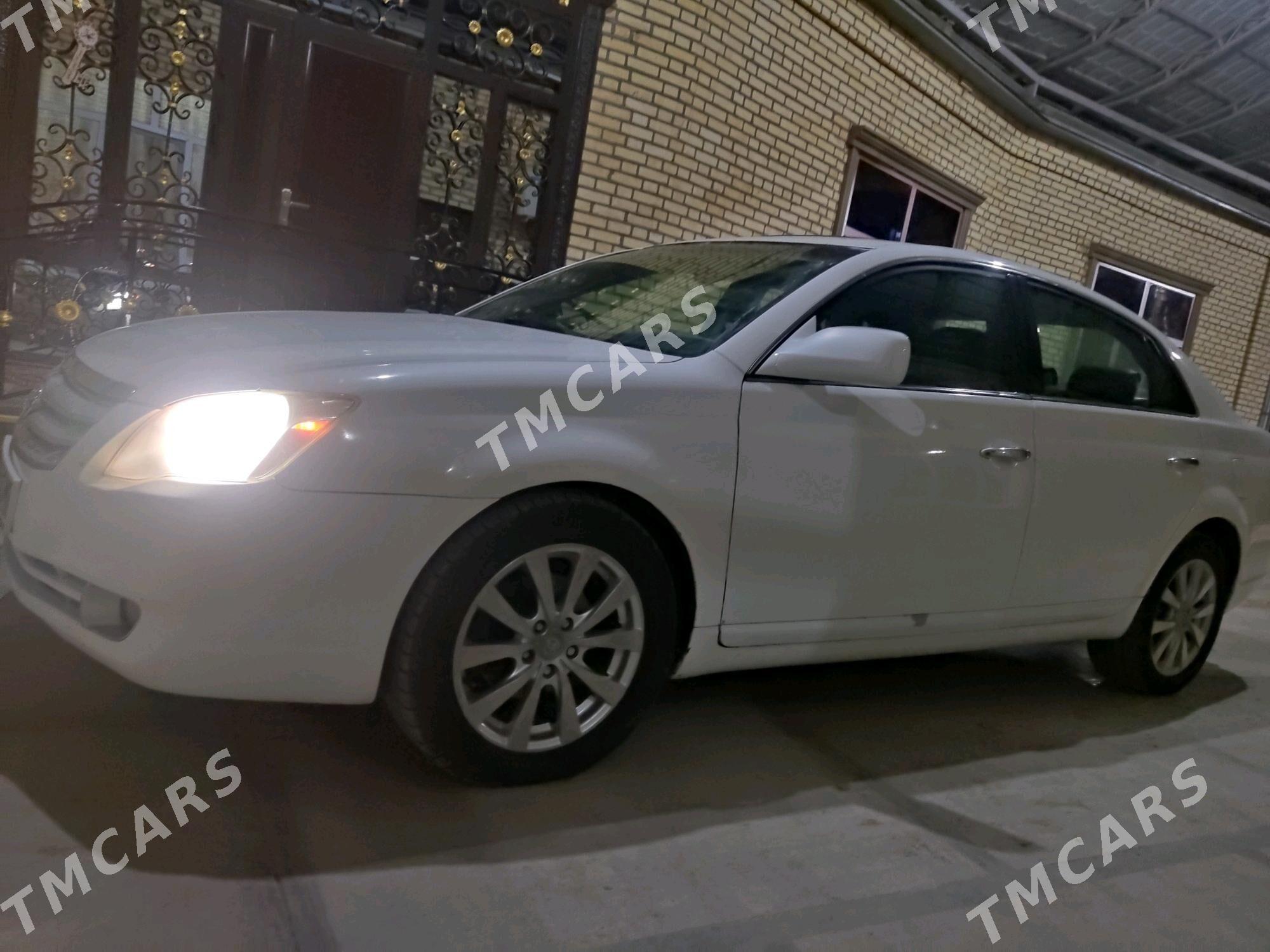 Toyota Avalon 2006 - 140 000 TMT - Мары - img 4