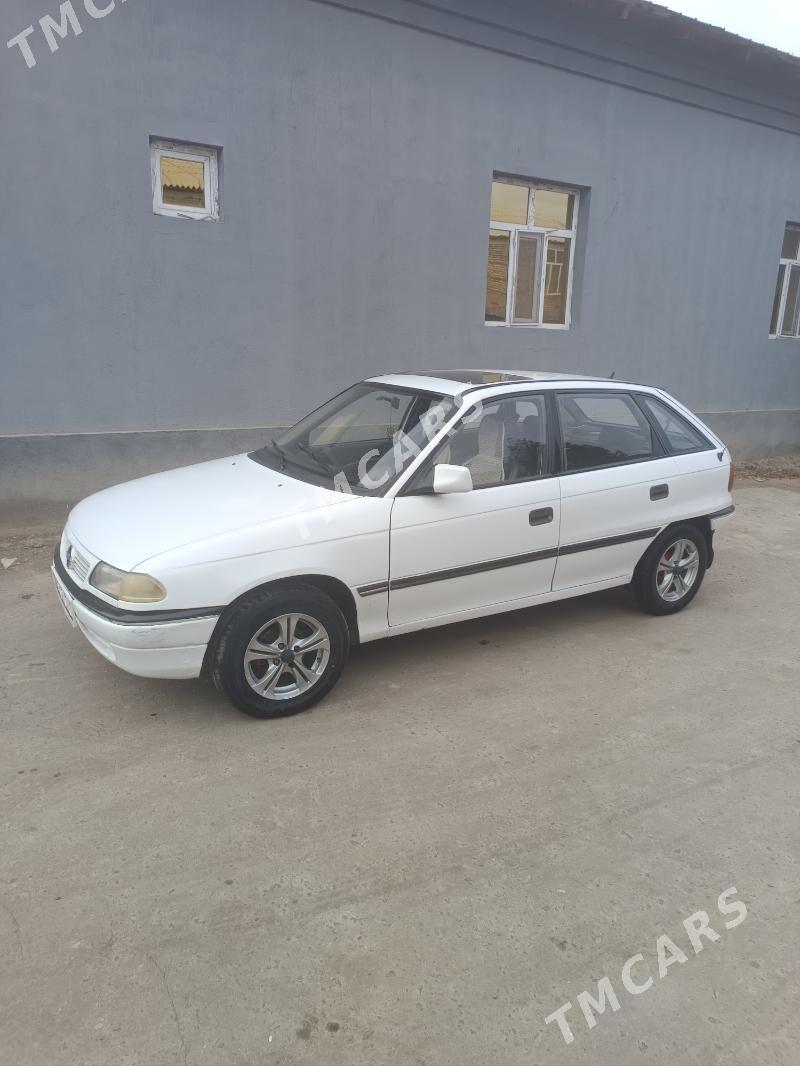 Opel Astra 1992 - 30 000 TMT - Дашогуз - img 5