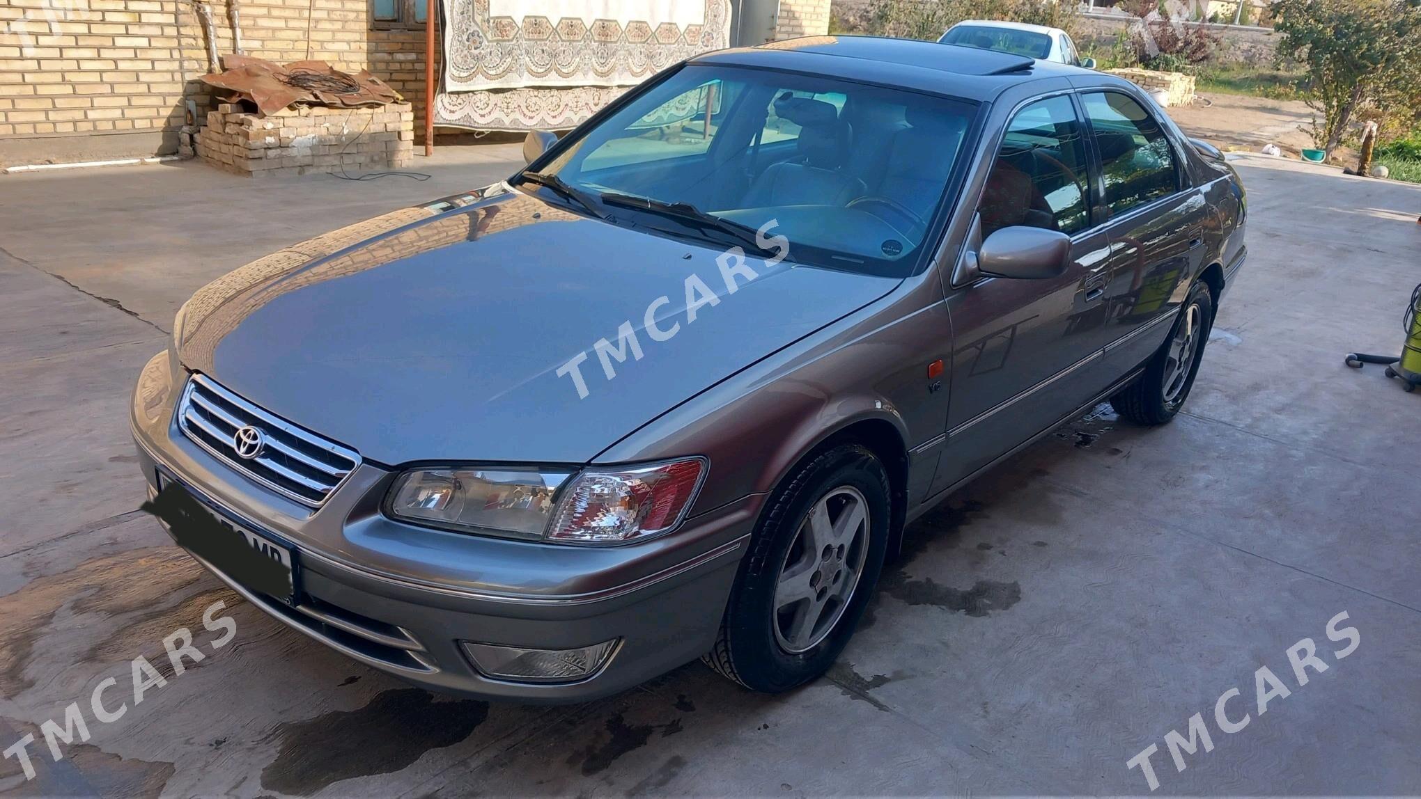 Toyota Camry 1999 - 130 000 TMT - Мары - img 8