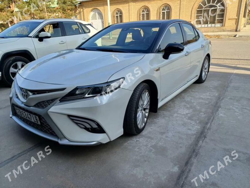 Toyota Camry 2018 - 250 000 TMT - Туркменабат - img 7