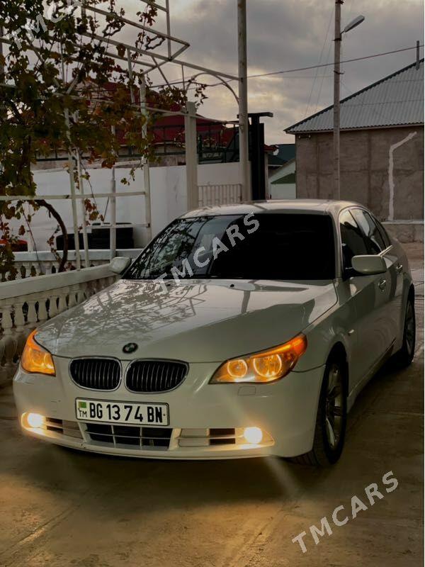 BMW E60 2004 - 140 000 TMT - Балканабат - img 3