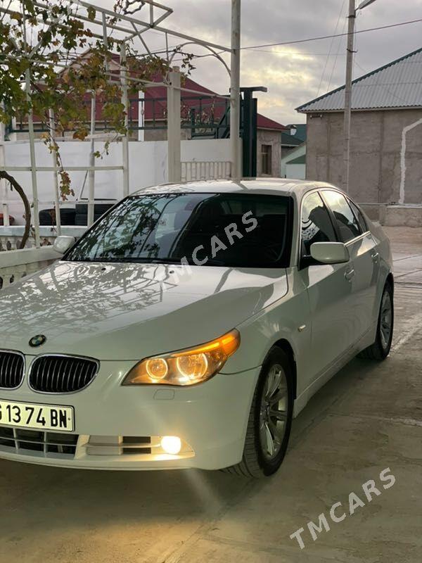 BMW E60 2004 - 140 000 TMT - Балканабат - img 2