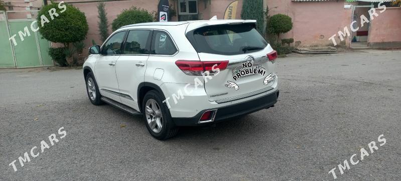 Toyota Highlander 2017 - 529 000 TMT - Aşgabat - img 8