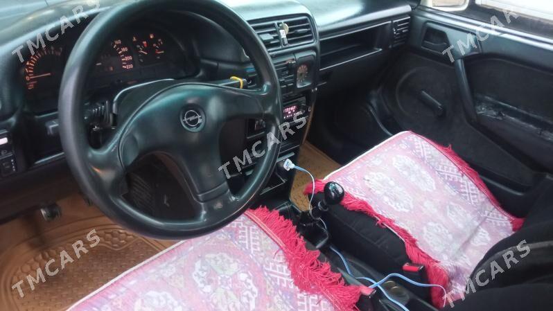 Opel Vectra 1990 - 35 000 TMT - Мары - img 5