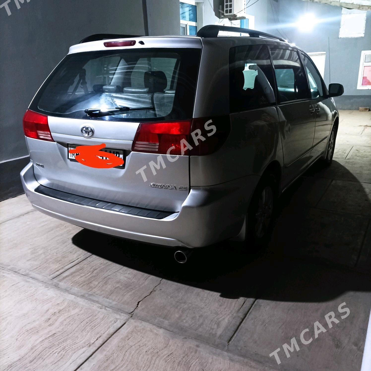 Toyota Sienna 2005 - 170 000 TMT - Мары - img 4