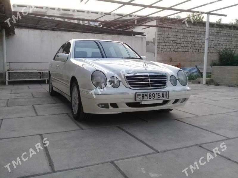 Mercedes-Benz E320 2000 - 130 000 TMT - Ашхабад - img 4