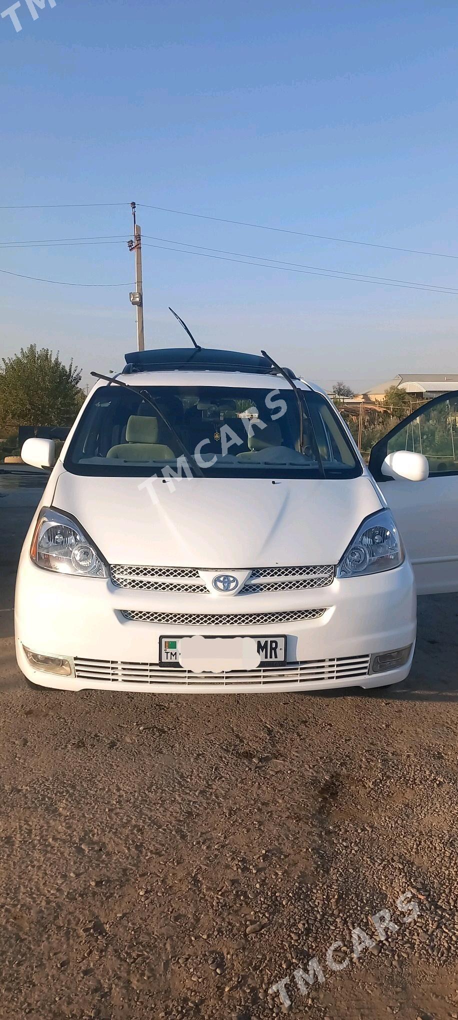 Toyota Sienna 2004 - 160 000 TMT - Мары - img 3