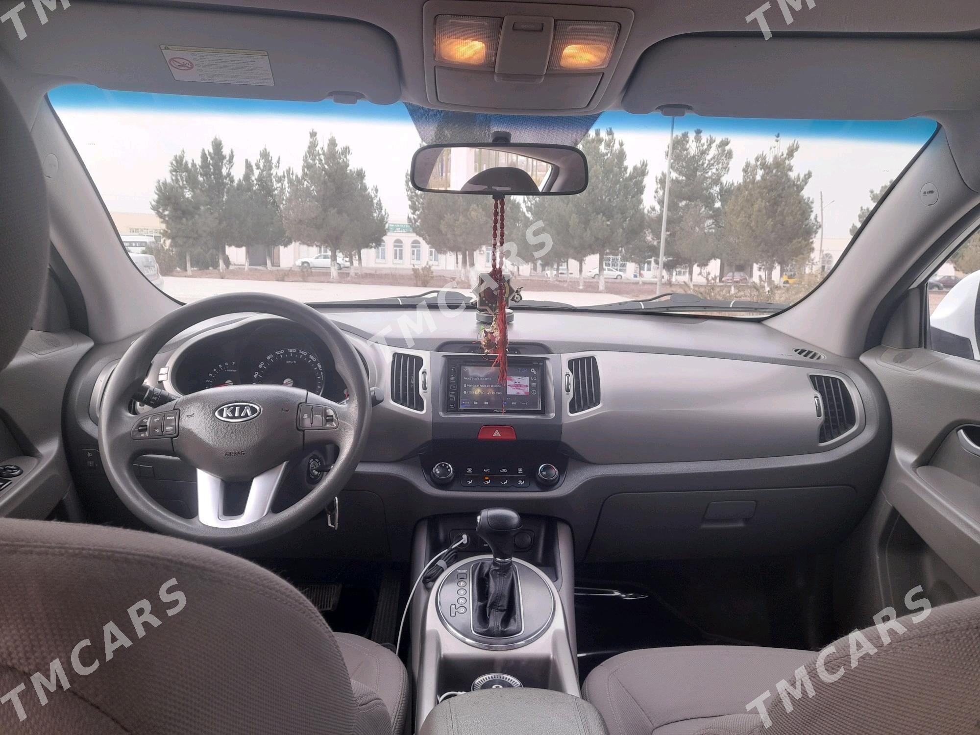 Kia Sportage 2011 - 155 000 TMT - Саят - img 6