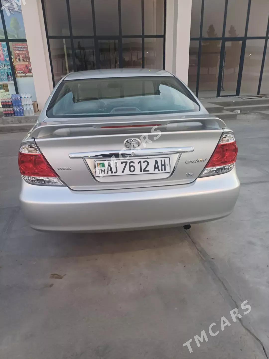 Toyota Camry 2003 - 140 000 TMT - Тагтабазар - img 4