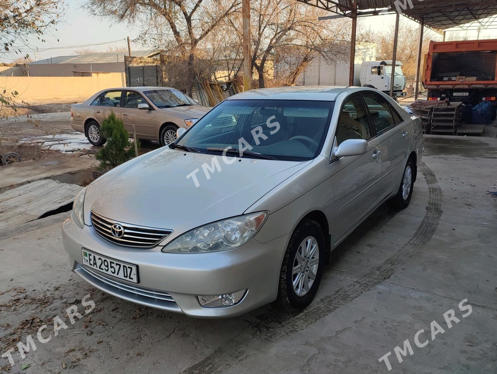 Toyota Camry 2005 - 200 000 TMT - Türkmenbaşy etr. - img 7