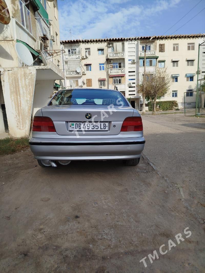 BMW 528 1998 - 70 000 TMT - Туркменабат - img 2